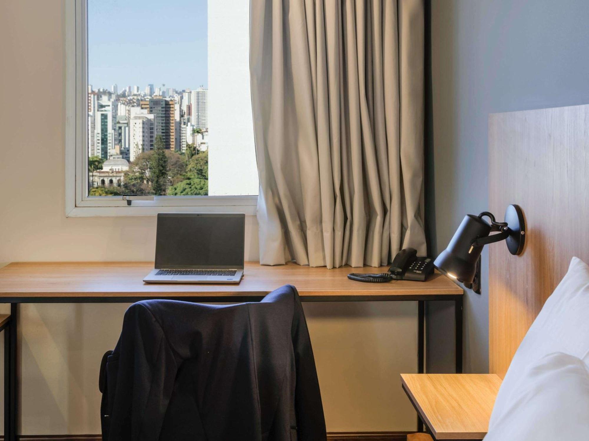 Ibis Belo Horizonte Liberdade Hotel Exterior photo